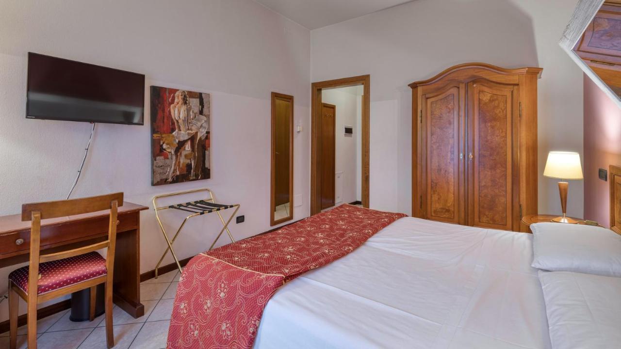 Primotel Brescia Eksteriør billede